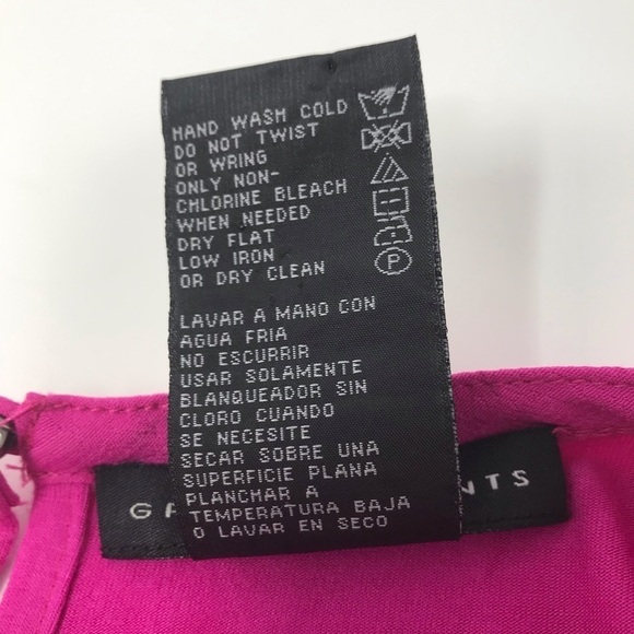 Grace Elements Magenta Pink Sleeveless Top Size Medium Embroidered Key Hole Neck - Picture 4 of 6